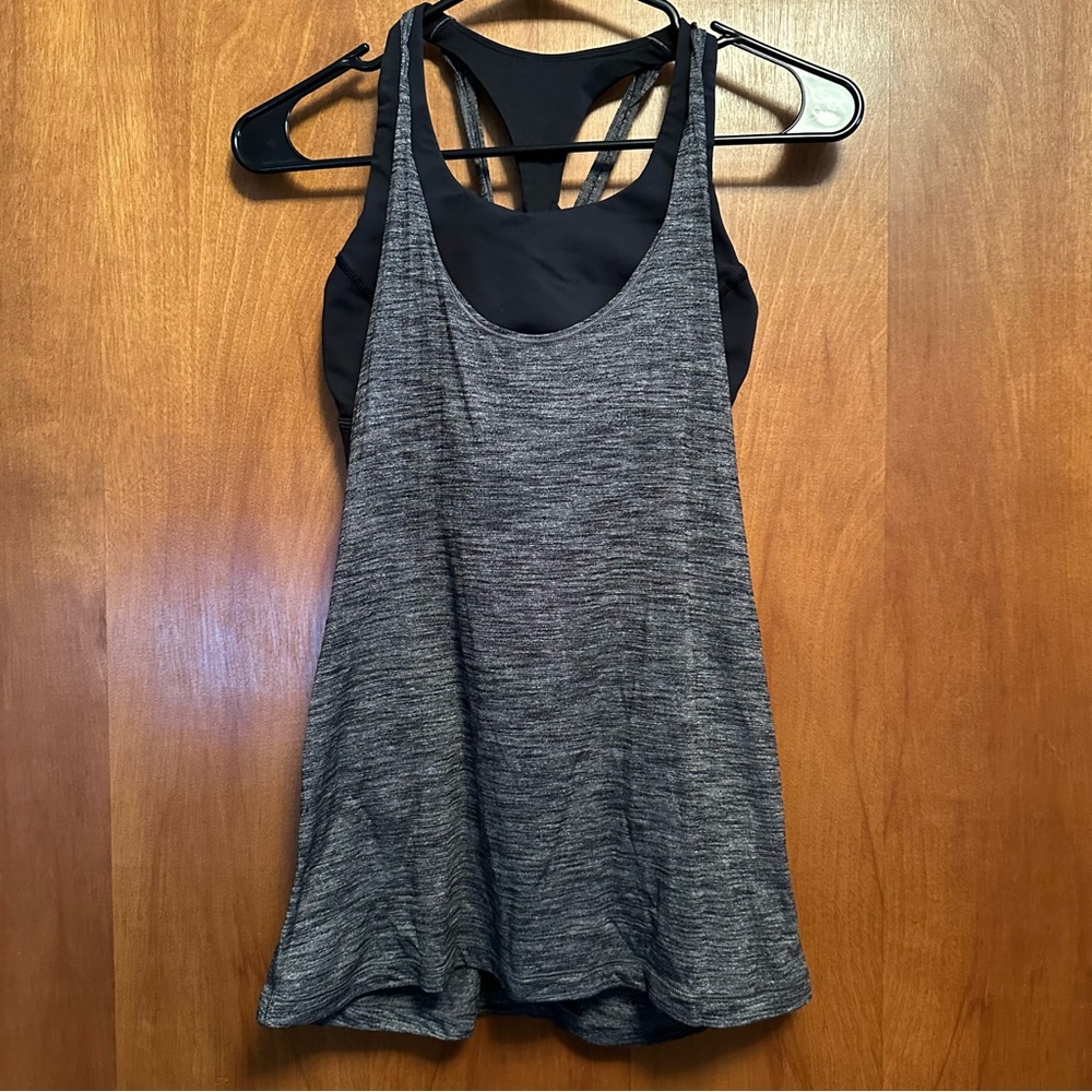 Lululemon‎ Tank Top Sports Bra 6 Black Gray